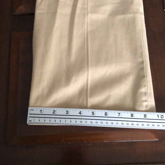 Women’s size 6R gap stretch tan slacks - Picture 5 of 13